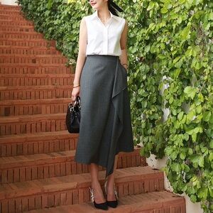 Asymmetrical 100% Wool midi skirt size M